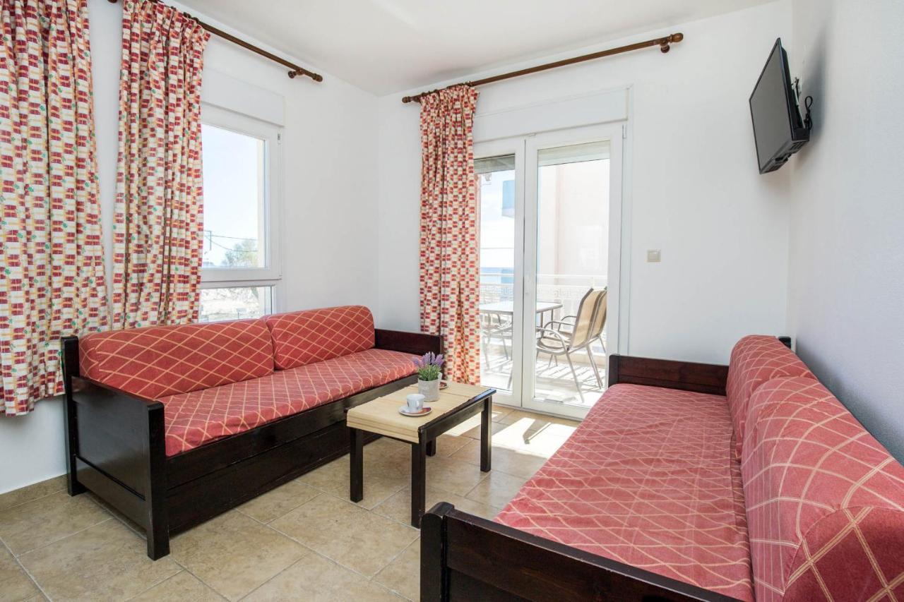 Apartments Ralitsa Limenaria  Bagian luar foto