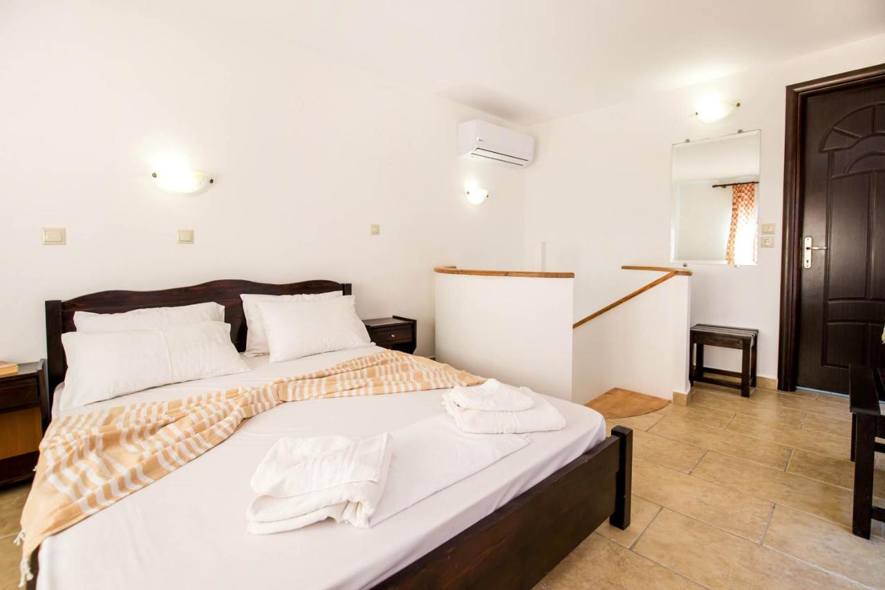 Apartments Ralitsa Limenaria  Bagian luar foto