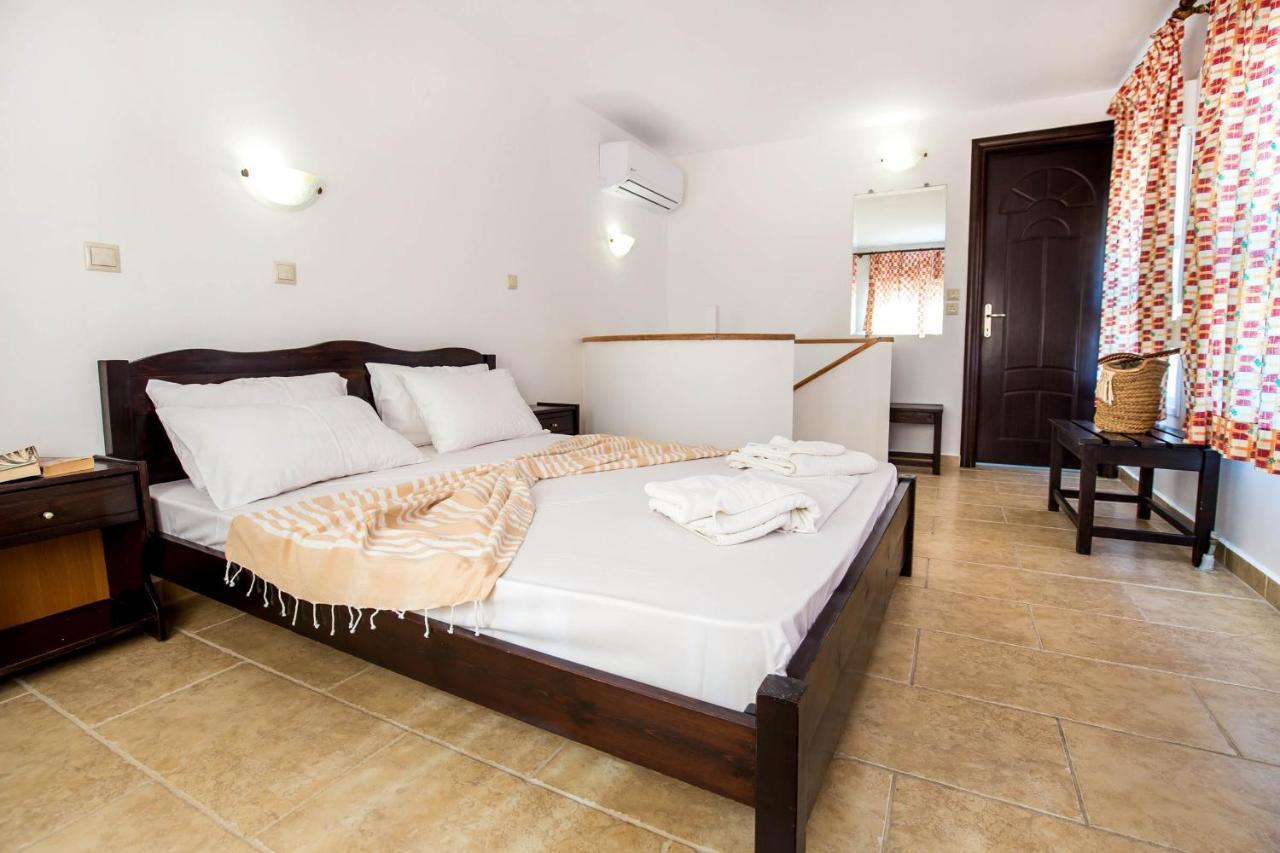 Apartments Ralitsa Limenaria  Bagian luar foto